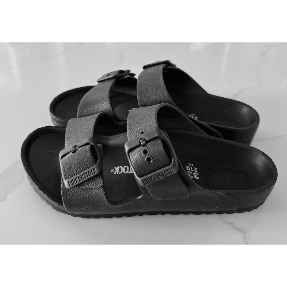 Birkenstock Arizona Double-Strap Sandals, size 2 (Eu 33)